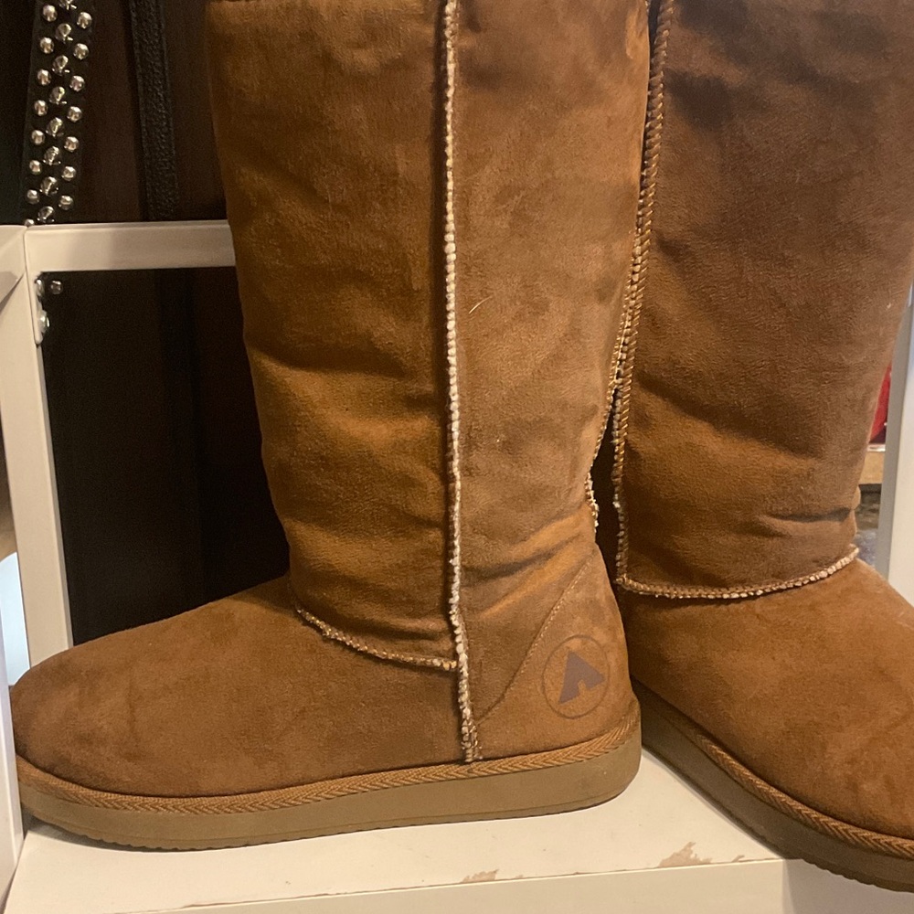AIRWALK BOOTS